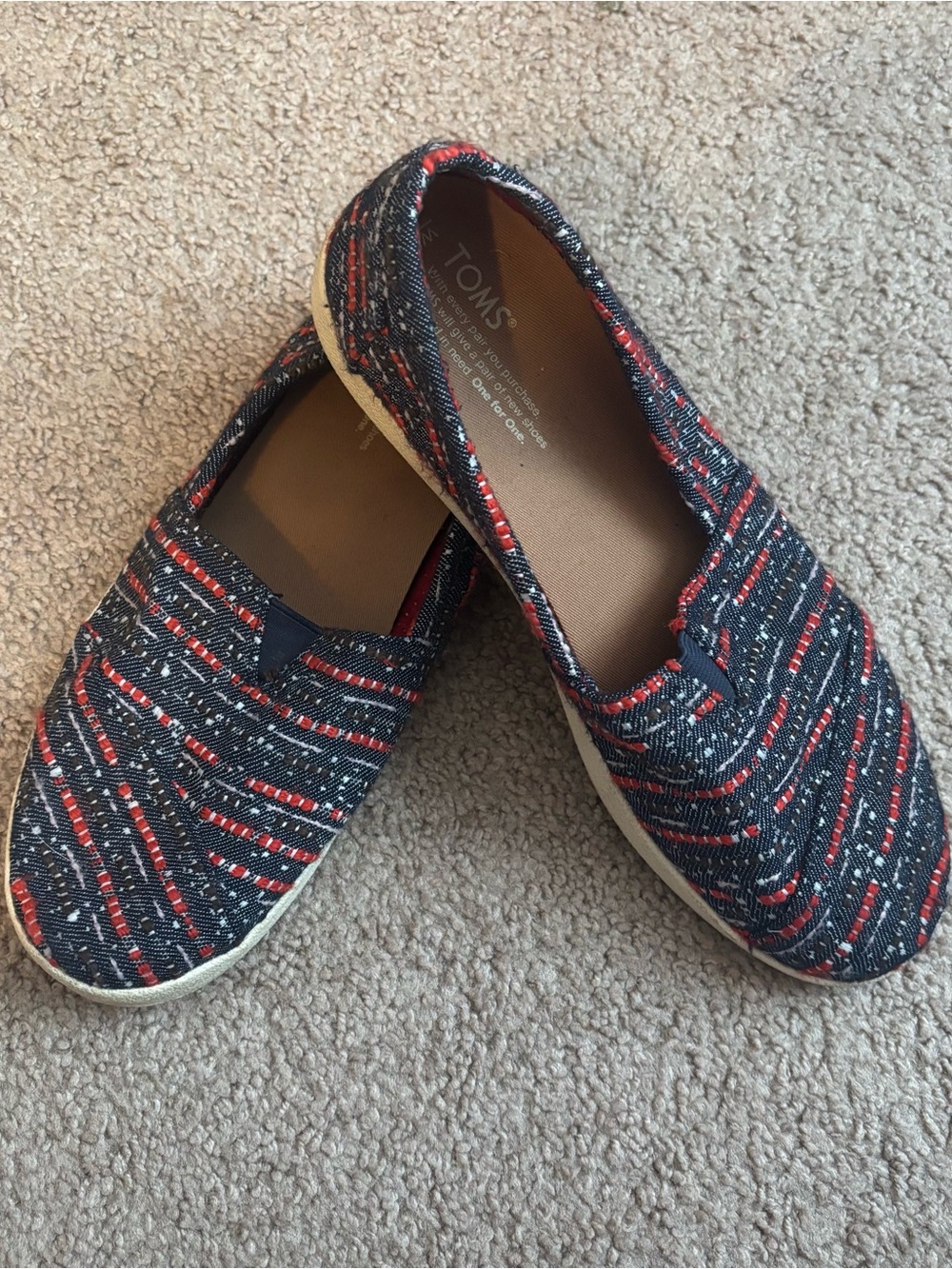 TOMS Avalon slip-on flats